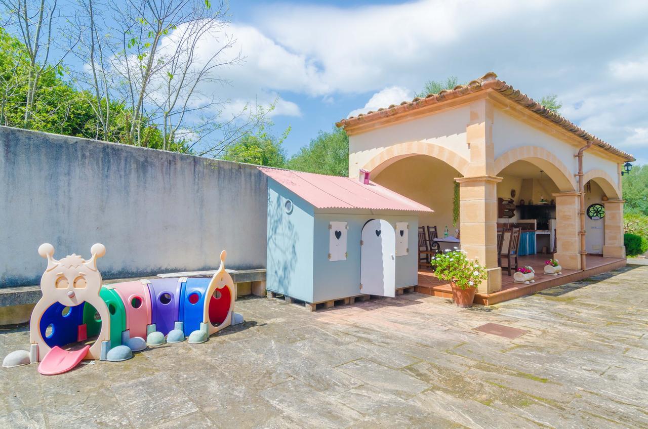 Ses Covetes Villa Petra  Exteriör bild